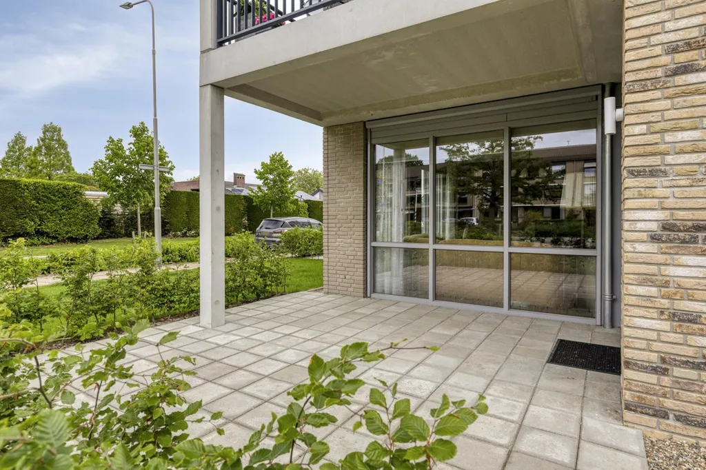 Välivaade - Ground Floor Apartment with Terrace in Goes