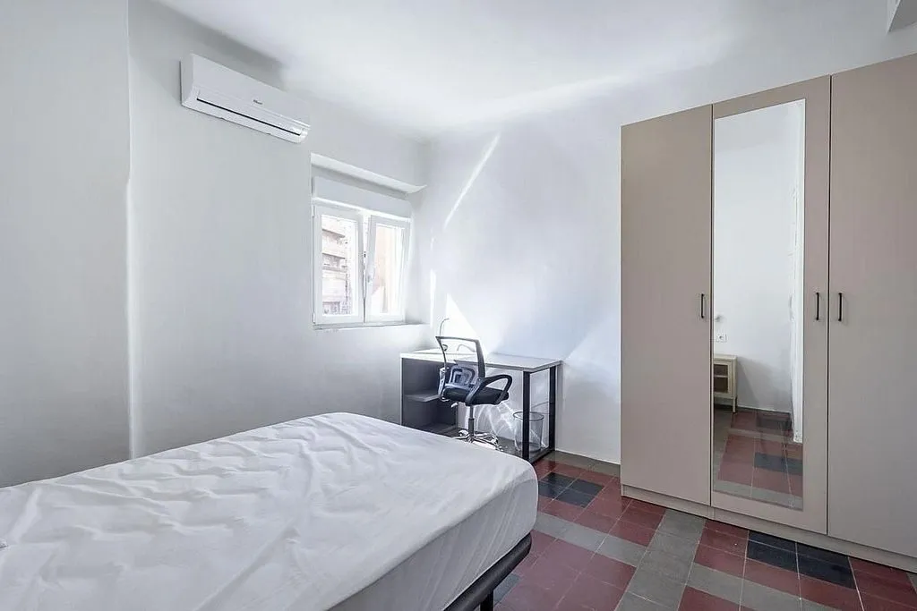 Magamistoad - Renovated Flat with Urban Views in Granada