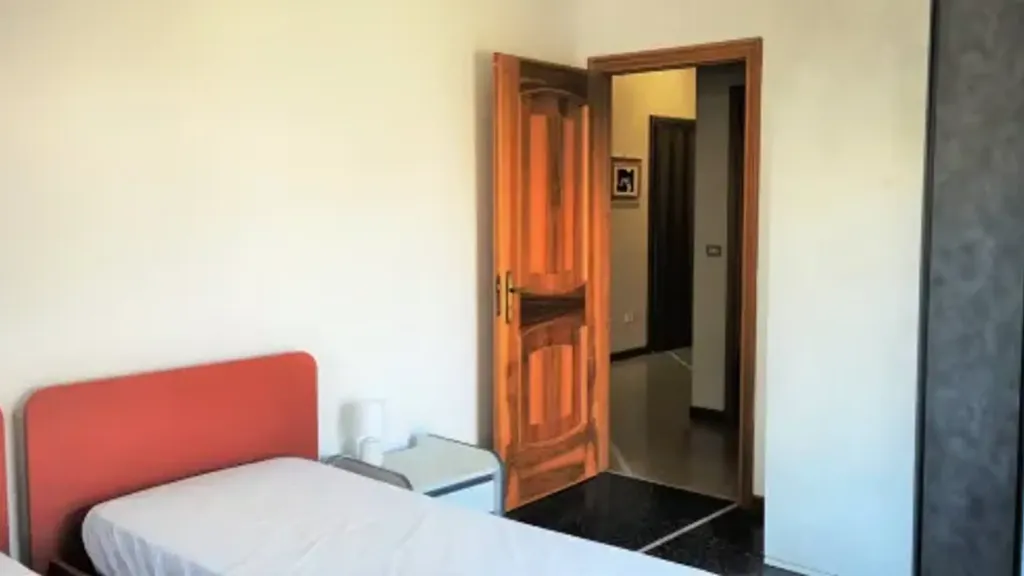 Chambres - Apartment with Sea View in Central Varazze