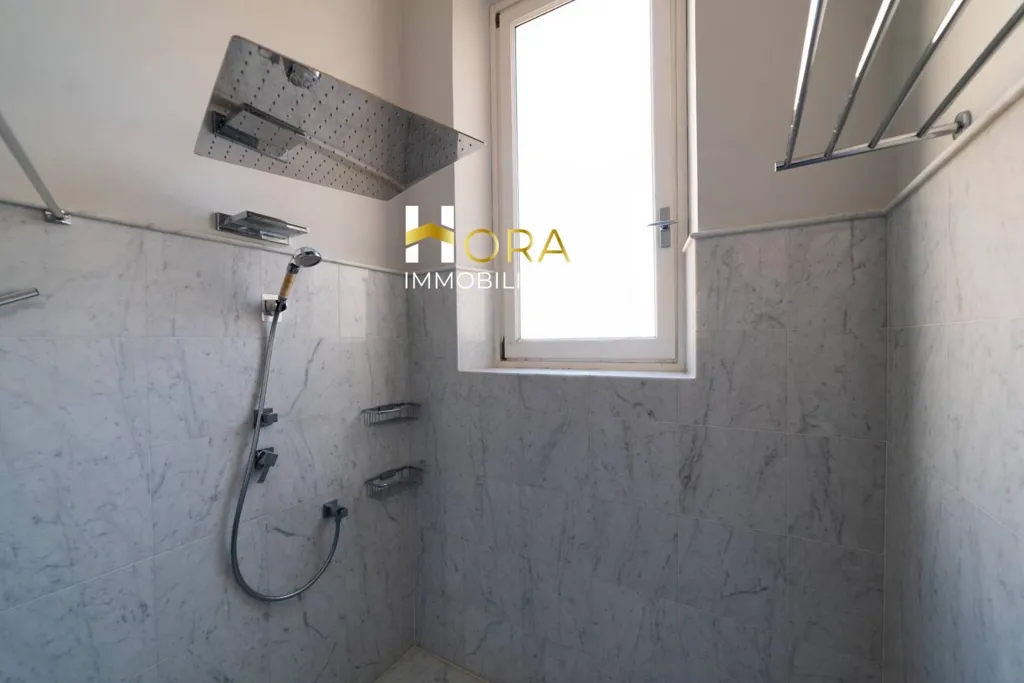 Luxurious Panoramic Apartment in Florence