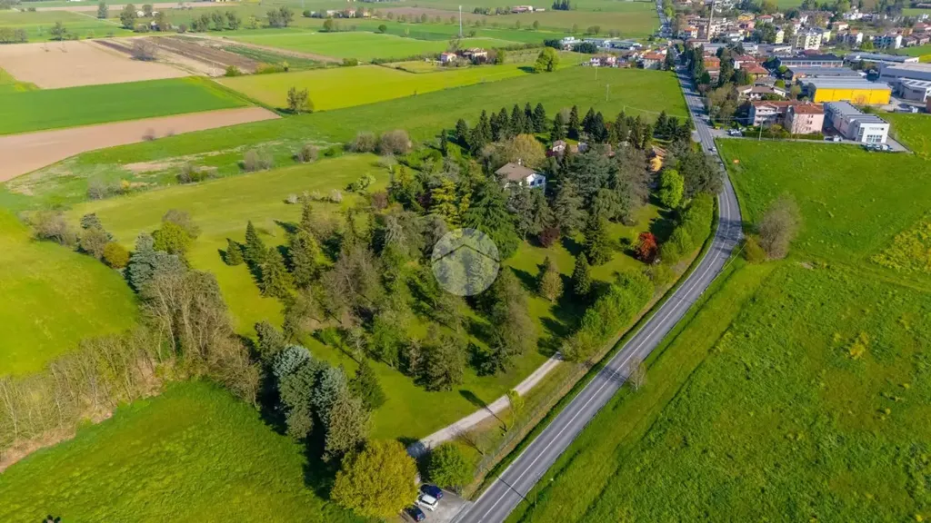 Õhuvaade - Villa with Pool near Parma