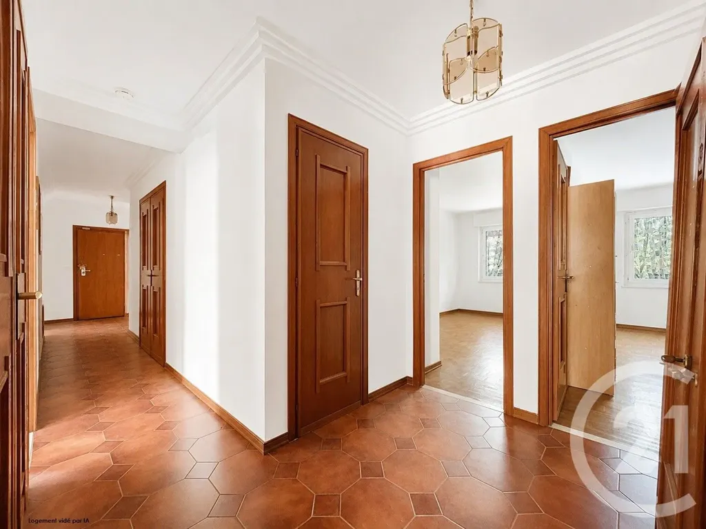 Entrée - Appartement 4 Pièces avec Balcon à Menton