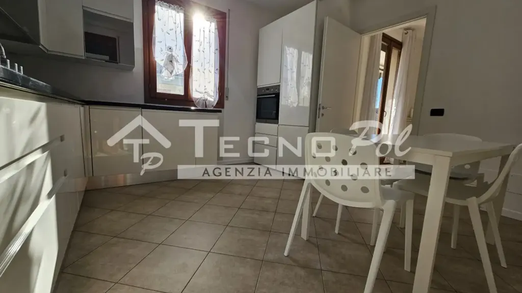Köök - Three-Bedroom Apartment with Terraces in Brugine