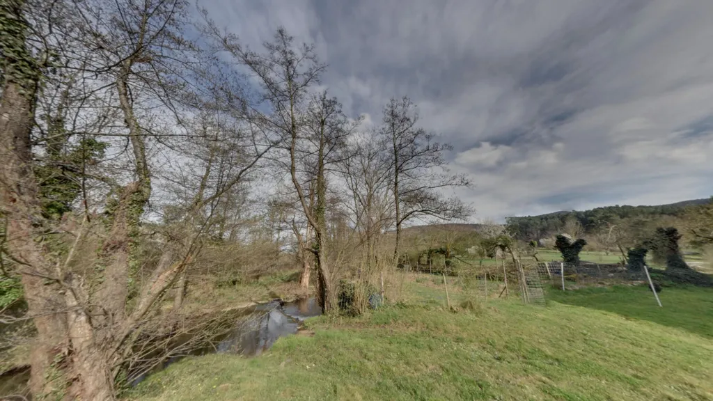 Garden - Country House with Source in Saint-Vincent-de-Durfort