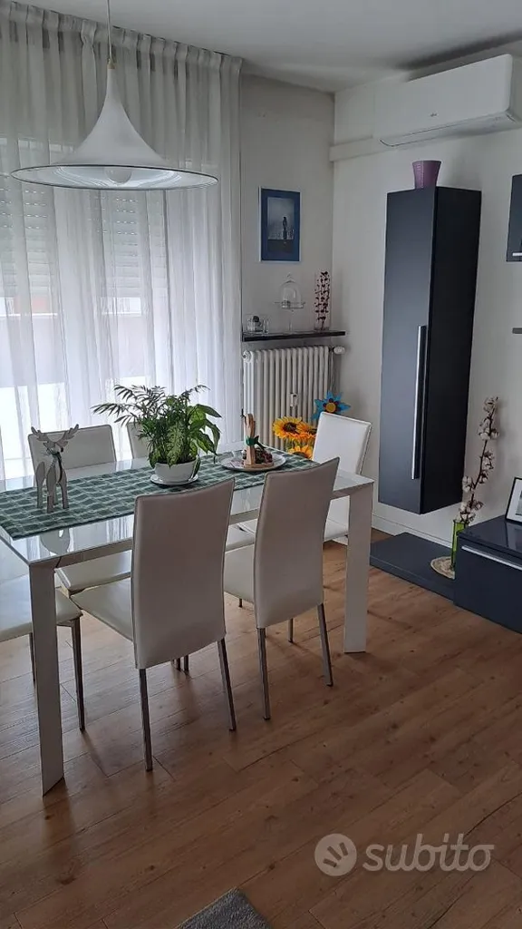 Söögituba - Spacious Apartment with Panoramic Terrace in Gardolo