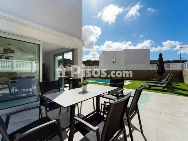 Bassein - Villa with Pool in La Venecia, Tauro