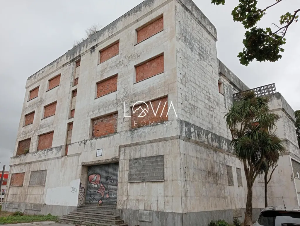 Esterno - Multi-Storey Building with River Views in Avilés
