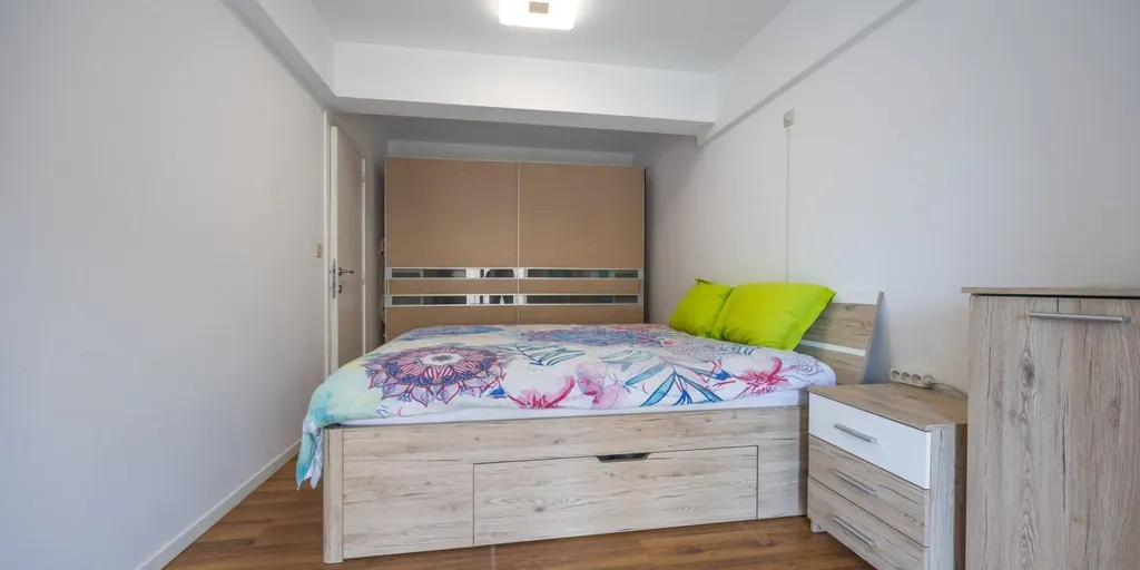 Bedrooms - Bright Apartment with Central Location in Ostend