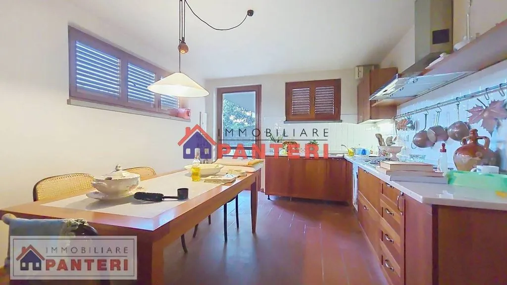 Cuisine - Luxury Villa with Private Garden in Capannori, Tuscany