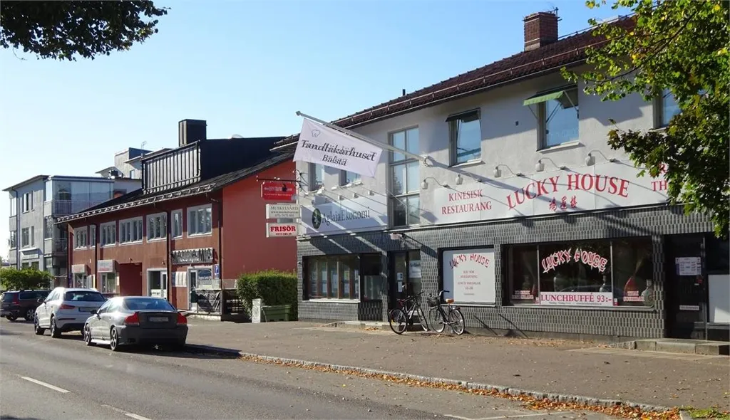 Exterior - Modern Flat with Garden in Old Bålsta