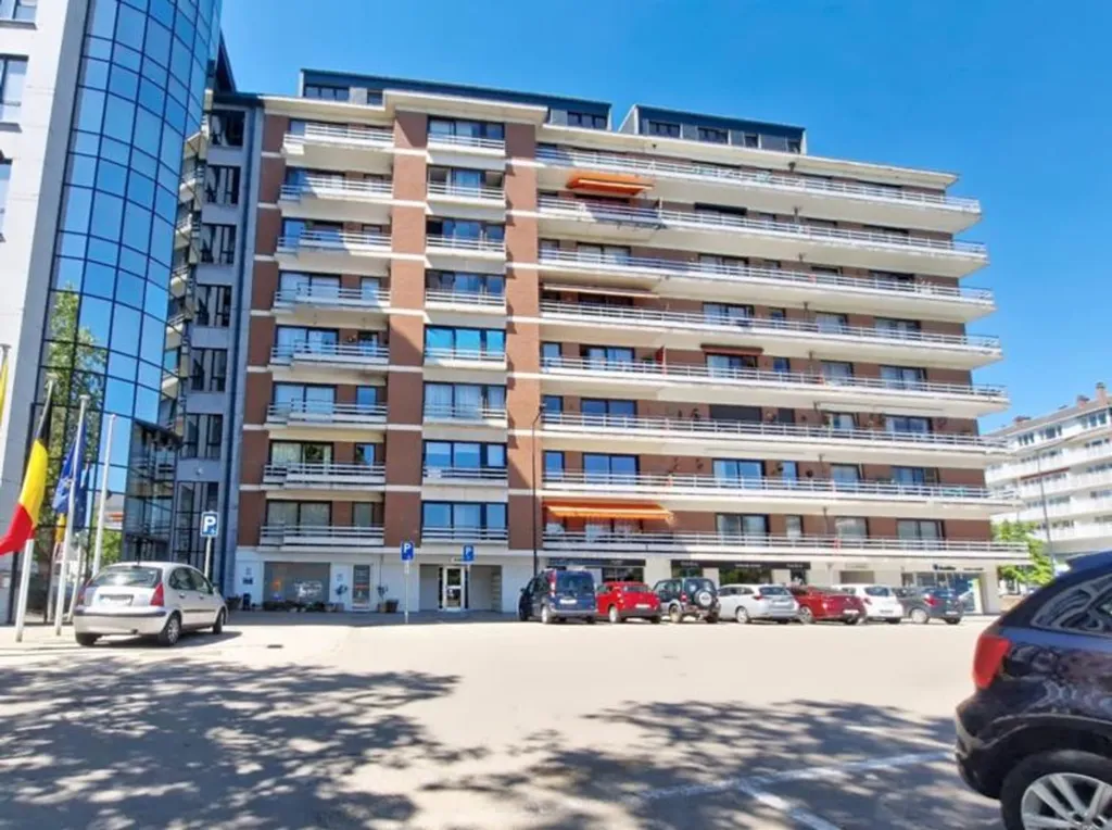 Esterno - Secure Garage in Namur, Place Joséphine Charlotte