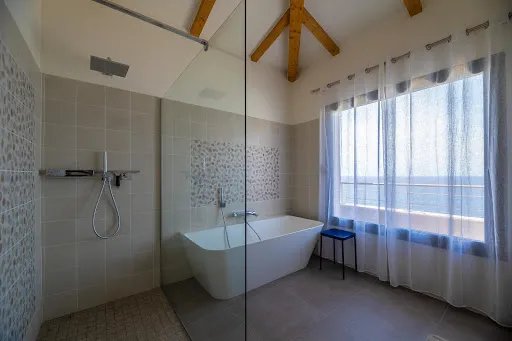 Vannitoad - Luxury Villa with Sea View in Sagone