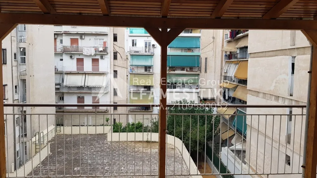 Balcony - Bright Apartment with Large Balcony in Kallithea Centre