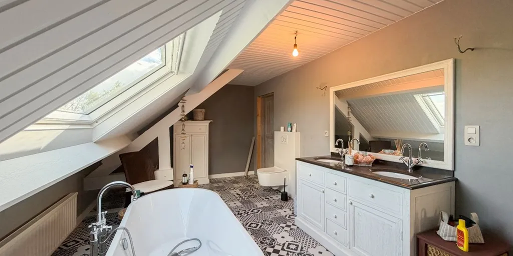 Salles de bain - Villa avec Jardin et Piscine à Ellezelles