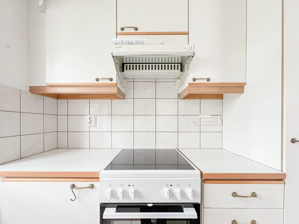 Köök - Bright Apartment with Balcony in Järvenpää Centre