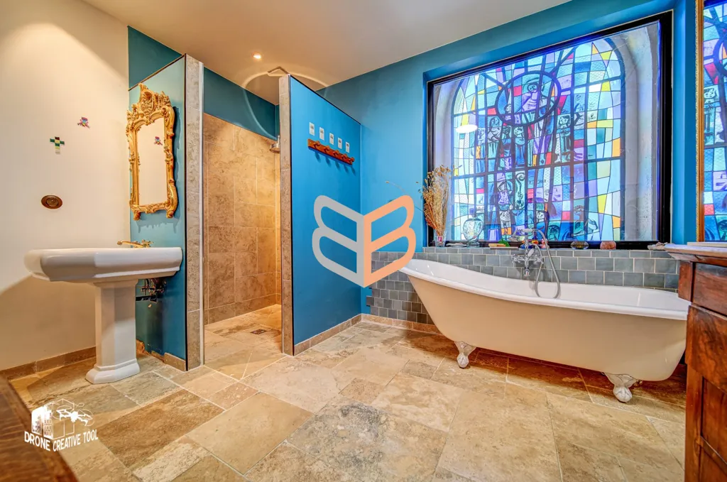 Vannitoad - Converted Chapel House with Historic Setting in Jarny