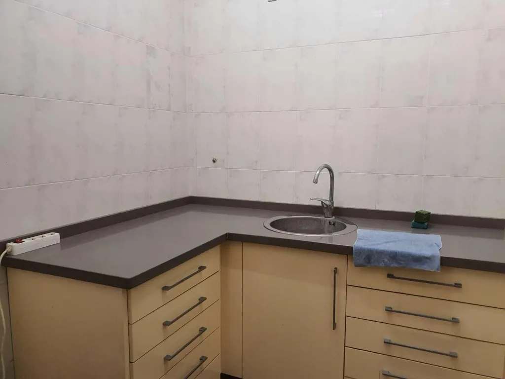 Cuisine - Commercial Premises with Carpark in Torrox