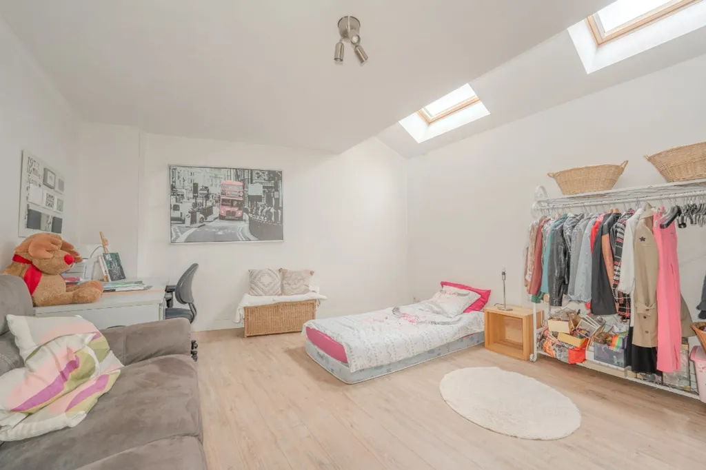 Duplex Haut de Gamme avec Jardin à Nandrin