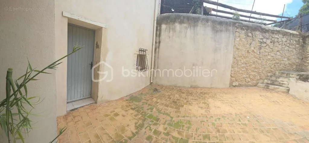 Maison 9 pièces à Puisserguier
