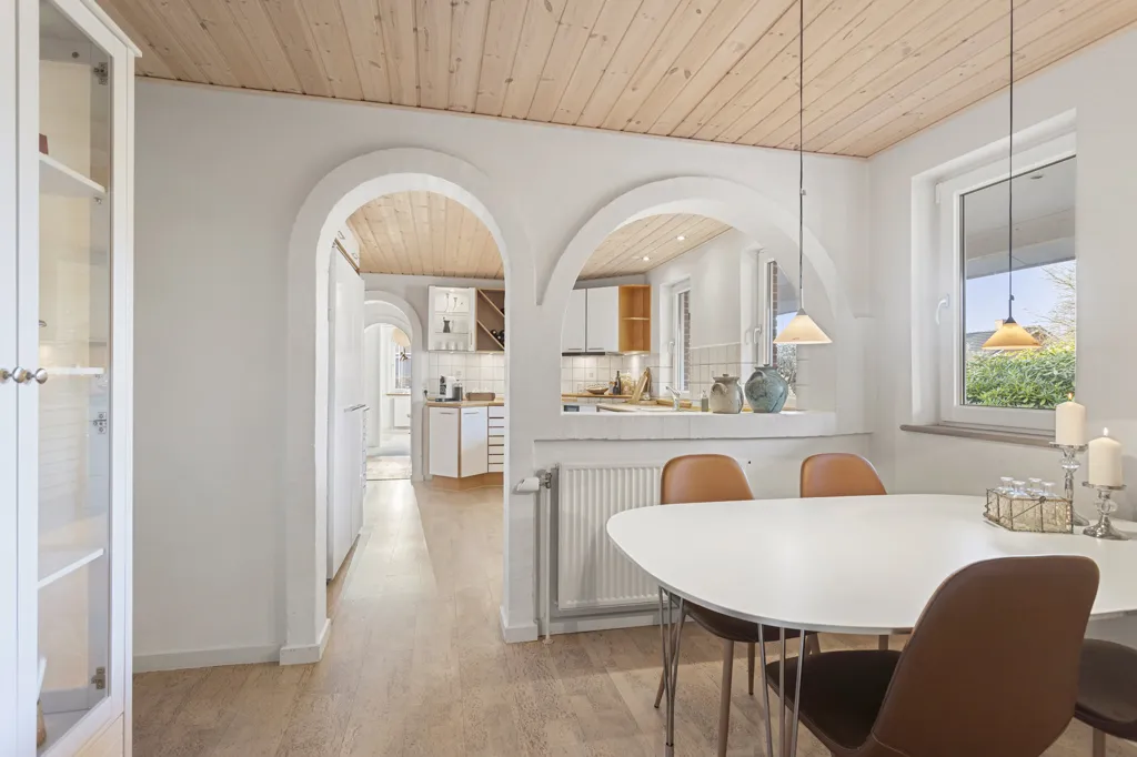 Salle à manger - Architect-designed Villa with Garden in Ravnshøj