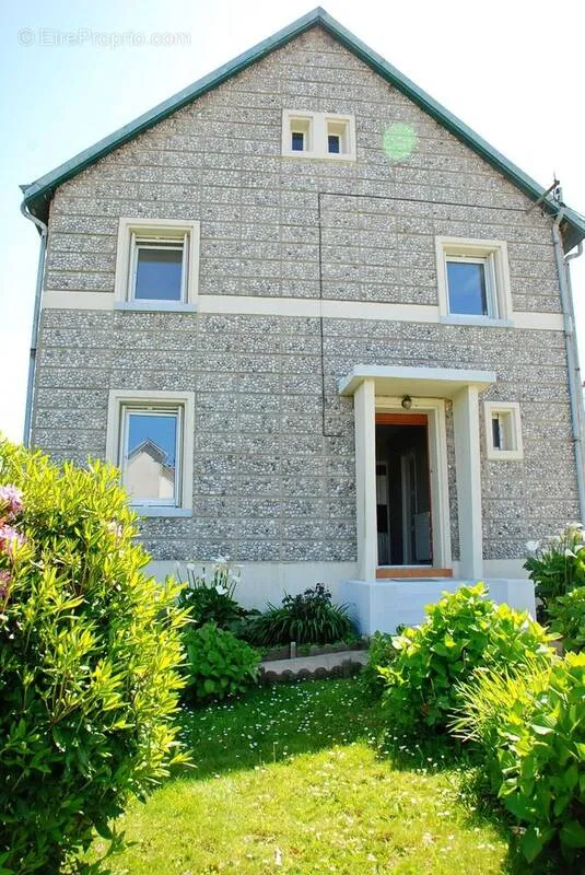 Extérieur - Pavillon avec Jardin à Fécamp