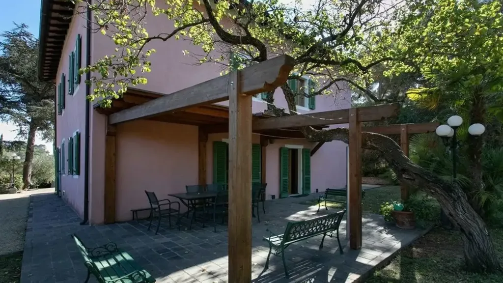 Terrass - Historic Villa with Pool in Porto Azzurro
