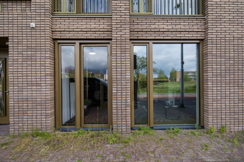 Välivaade - Modern Flat with Patio in Leeuwesteyn