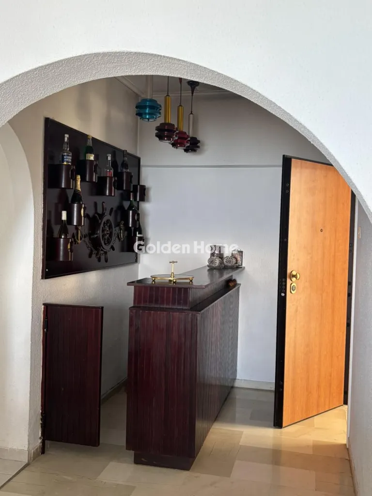 Hallway - Apartment with Sea View in Oropos