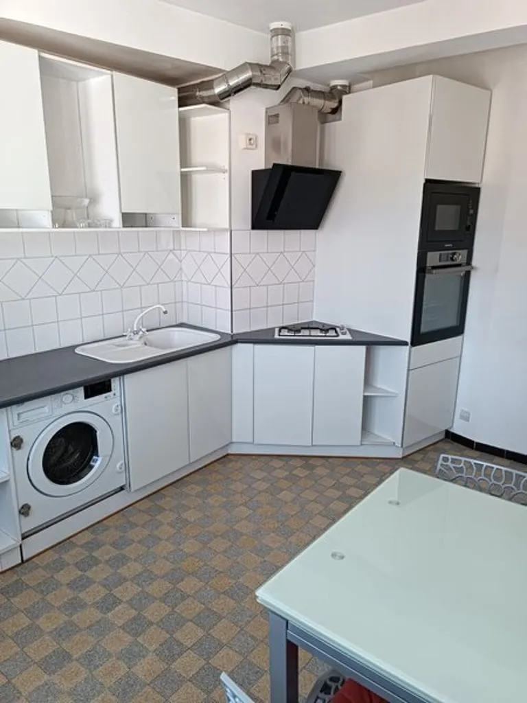 Köök - Meubled Flat with Historic Charm in Saint-Jérôme
