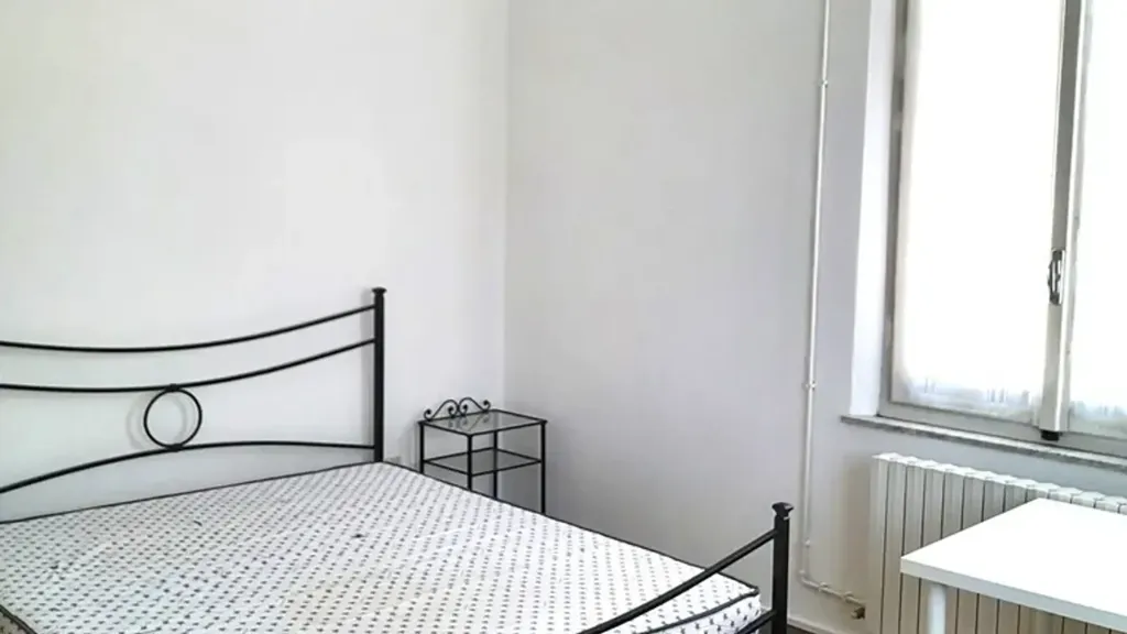 Chambres - Trilocale with Balcony in Parma