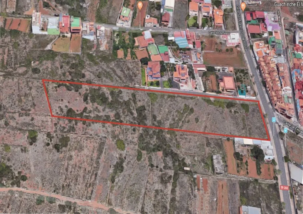 Building Land with Chalet Potential in El Rosario