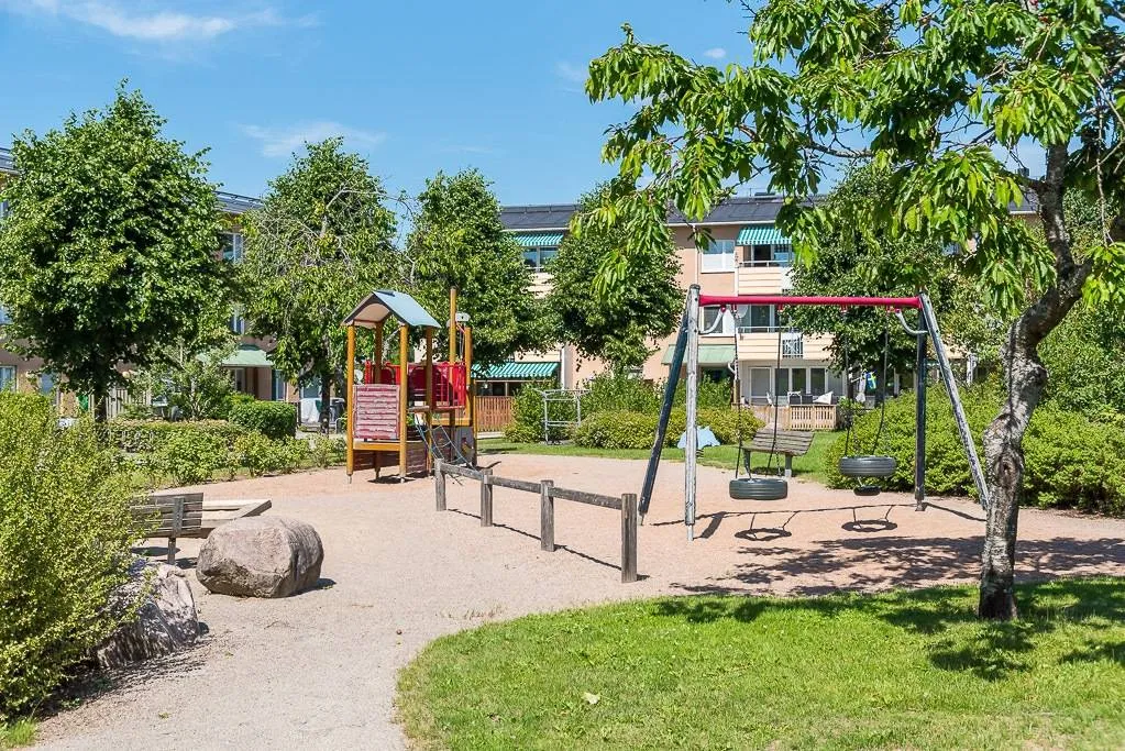 Garden - Apartment with Balcony in Gothenburg