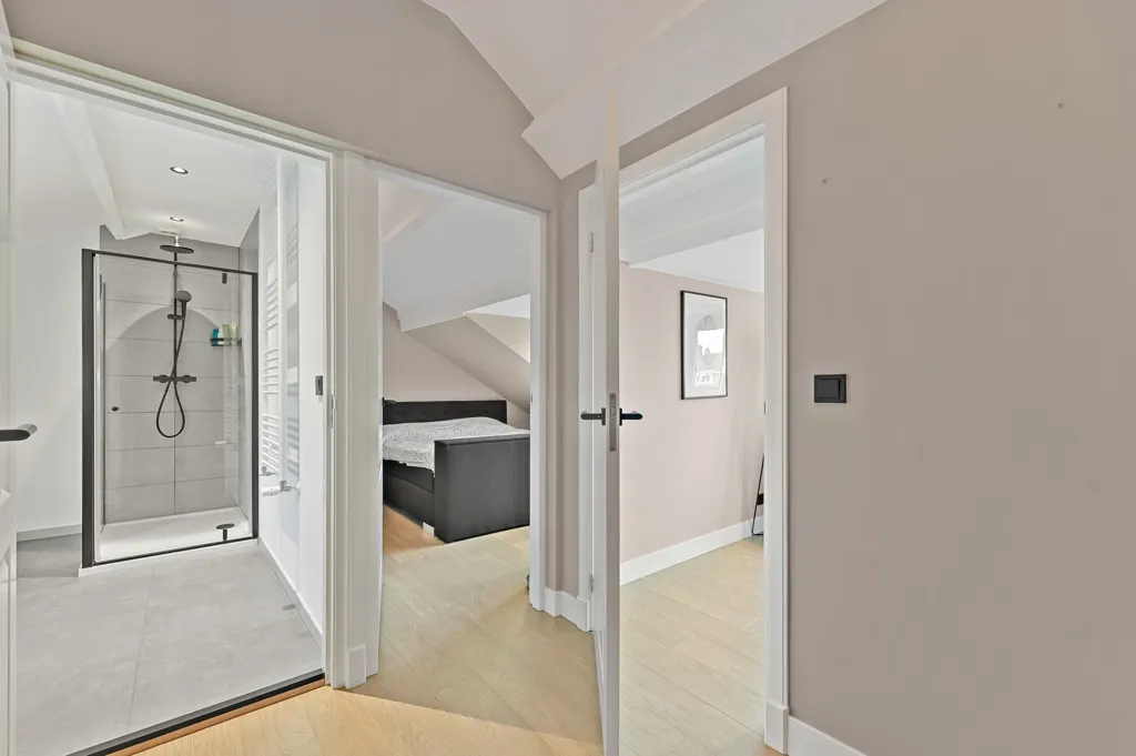 Entrée - Renovated Apartment with Balcony in Blijdorp