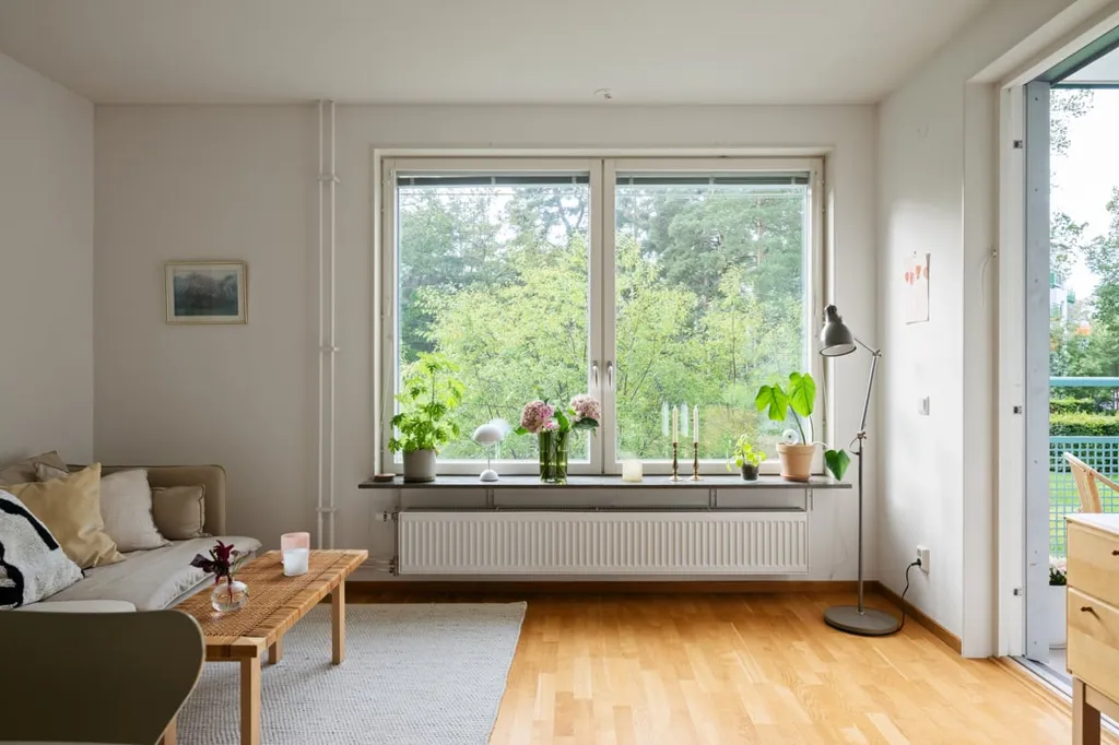 Elutuba - Two-Bedroom Flat with South Balcony in Långbro Park