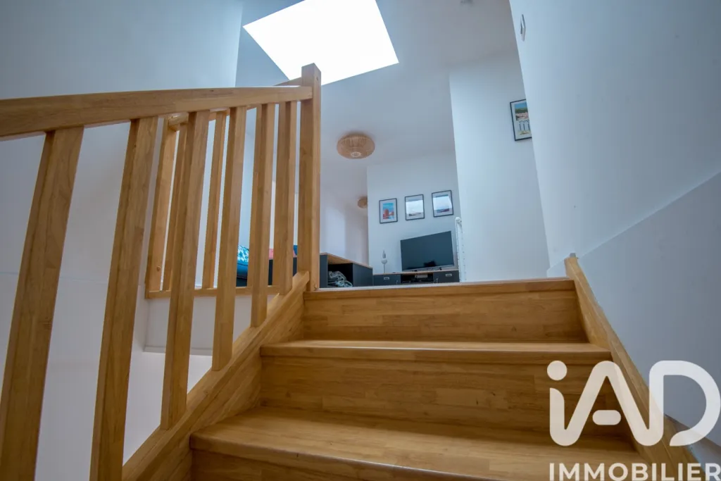 Rooms - 6-Piece Apartment with Terraces in Rue des Arènes