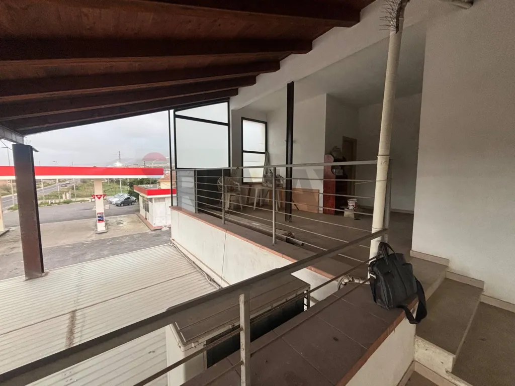 Terrass - Bar Tabacchi with Frontage in Comiso