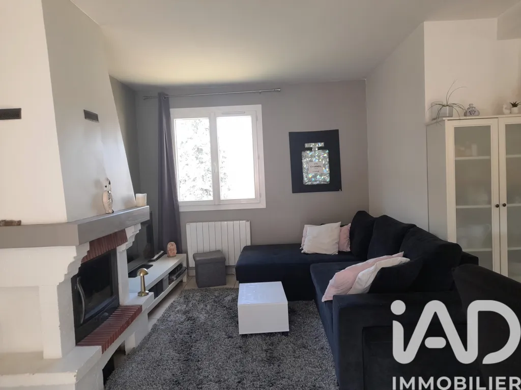 Elutuba - Charming House with Large Garage in Le Haut-Bréda