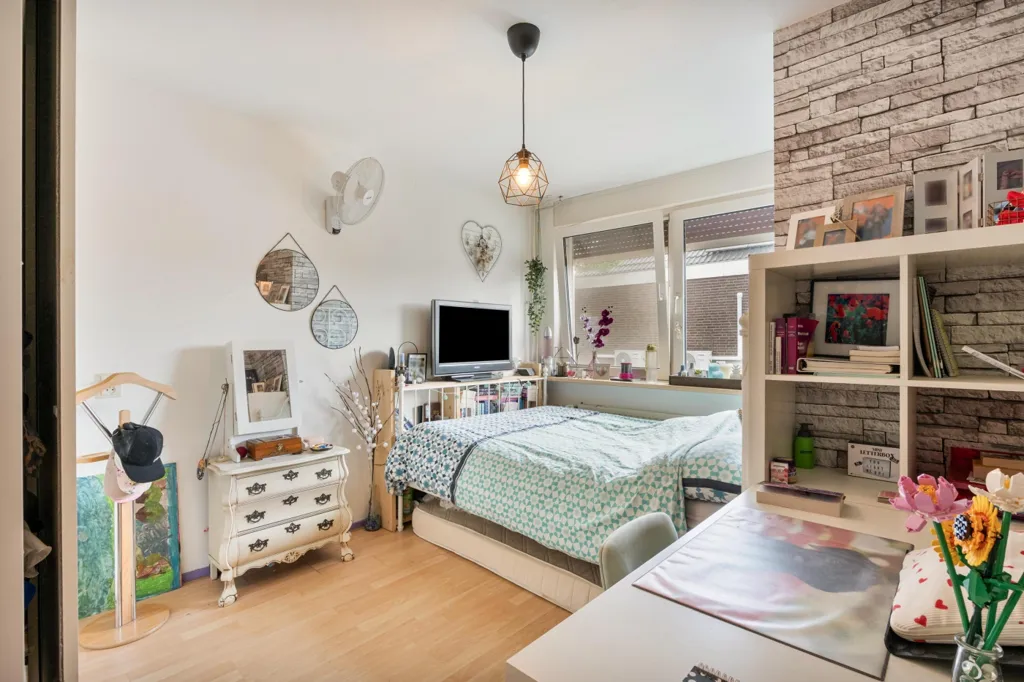 Chambres - Spacious Semi-detached House with Garden in Blerick