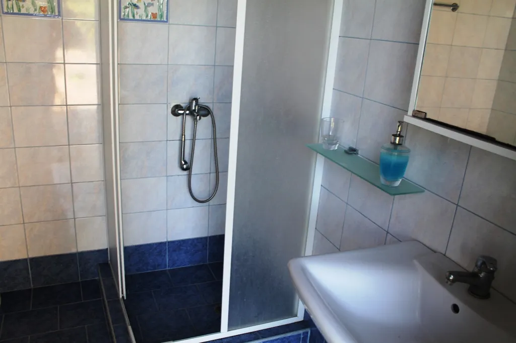 Salles de bain - 3-Storey Villa with Sea View in Chalkidiki