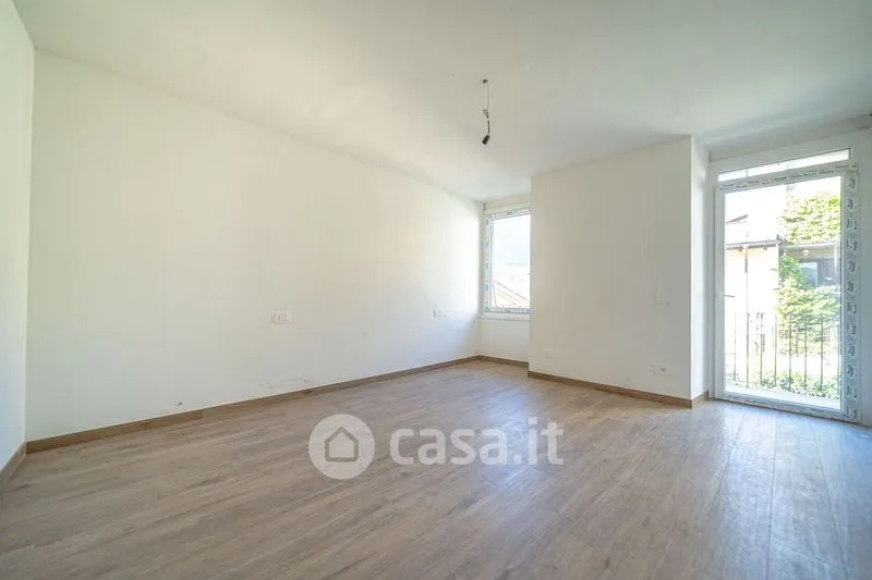 Toad - Rearranged Apartment with Balcony in Sondrio