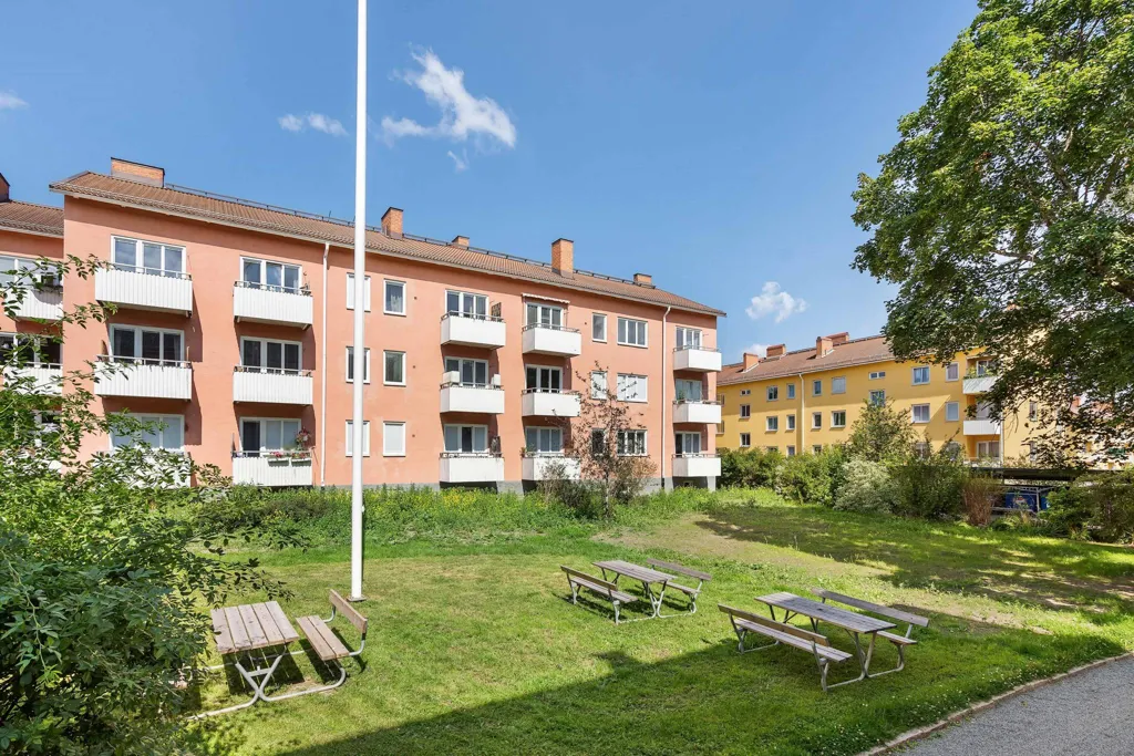 Giardino - 40s Flat with Balcony in Uppsala