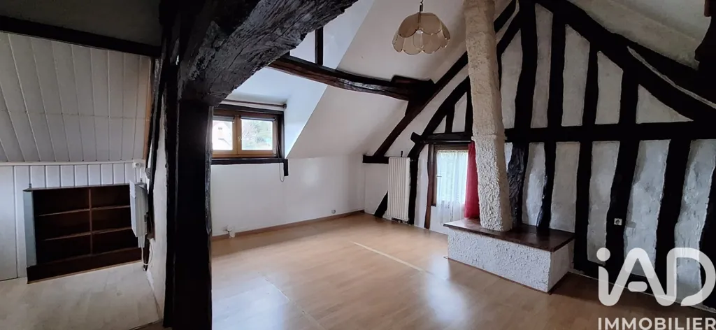 Pièces - Maison du 19ème à Rénover avec Terrasse au Val d'Hazey