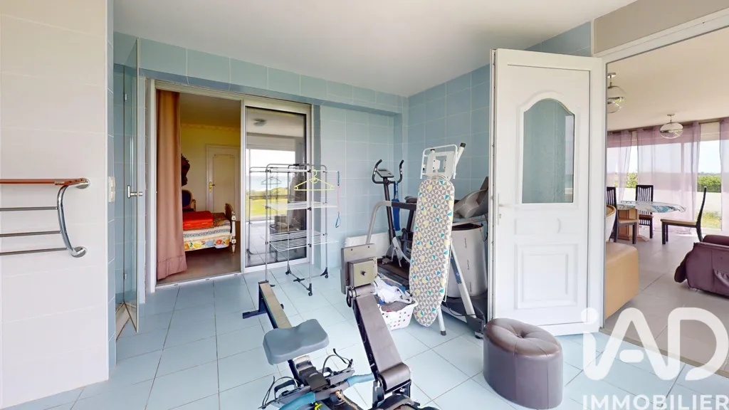 Pièces - Maison Front de Mer avec Accès Privé à Plovan