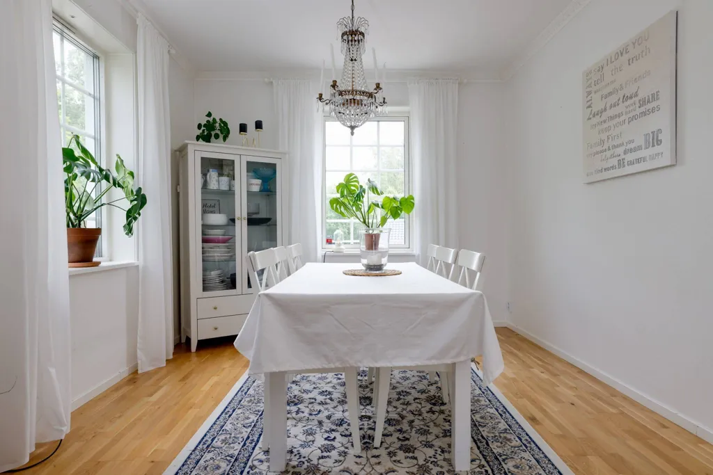 Söögituba - Allmogestyle Villa with Pool in Yxstabacken
