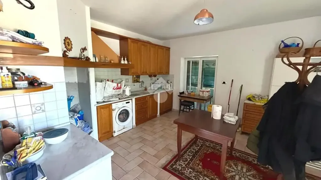 Cuisine - Villa with Terrace and Garden in Serra Riccò