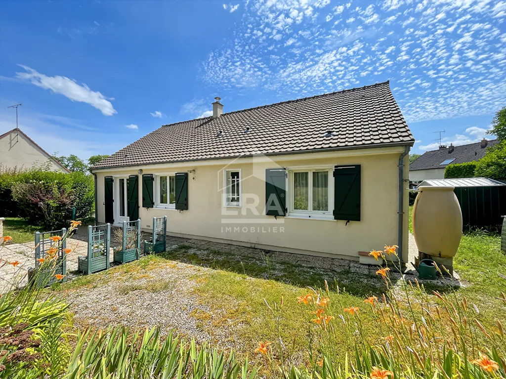 Extérieur - Maison de Plain-Pied avec Jardin à Étampes