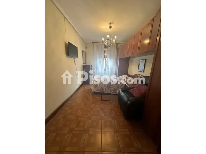 Magamistoad - Spacious Student Flat with Metro Access in San Ignacio