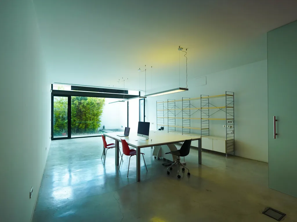 Bureau - Architect-Designed House with Studio in Almoradí