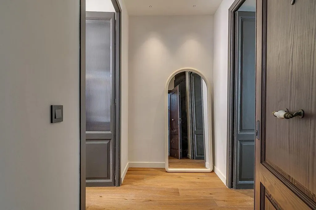 Entrée - Luxury Flat with Balcony in El Born, Barcelona