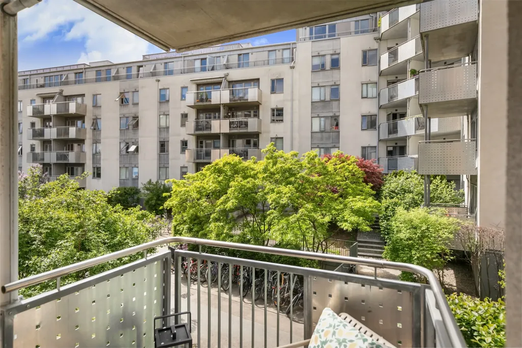 Balcone - 3-Bedroom Apartment with Balcony in Grünerløkka